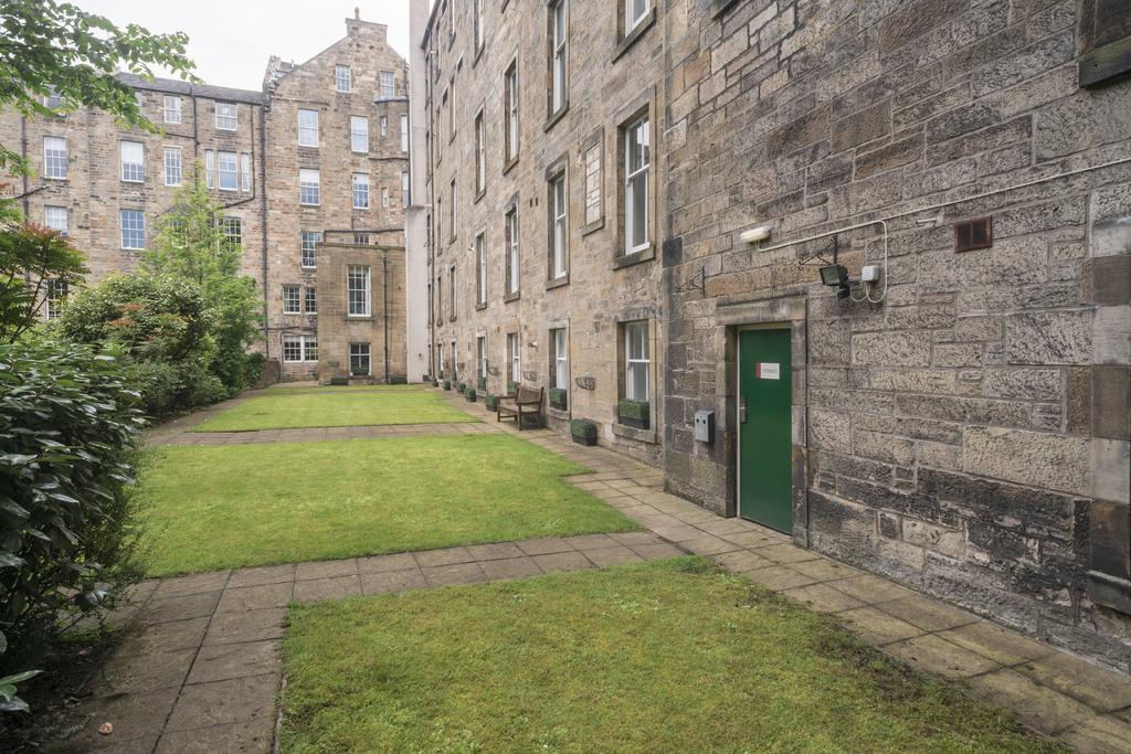 Fountain Court Apartments - Royal Garden EDI Eksteriør bilde
